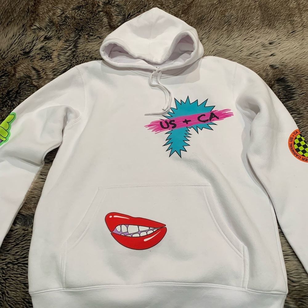 Pink Summer Carnival 2024 White Pullover Hoodie official merch Size M